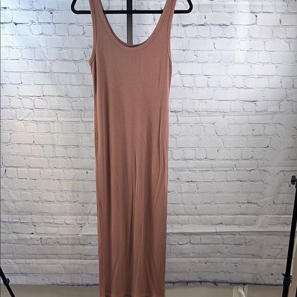 🌸 Forever 21 Ribbed Tank Maxi Dress | Rose Mauve | Side Slit | Size Large - Picture 1 of 4